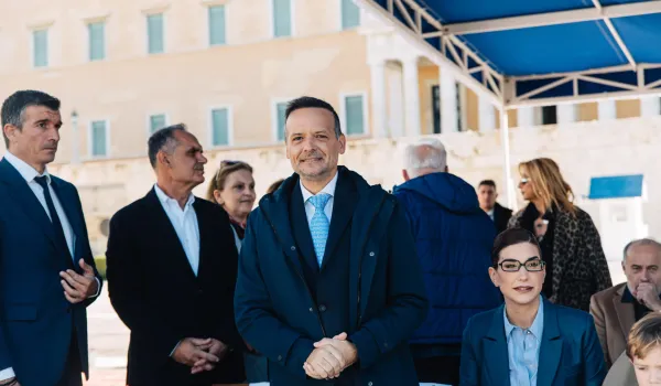 Δήμος Αθηναίων Η μαθητική παρέλαση της 28ης Οκτωβρίου στο Σύνταγμα