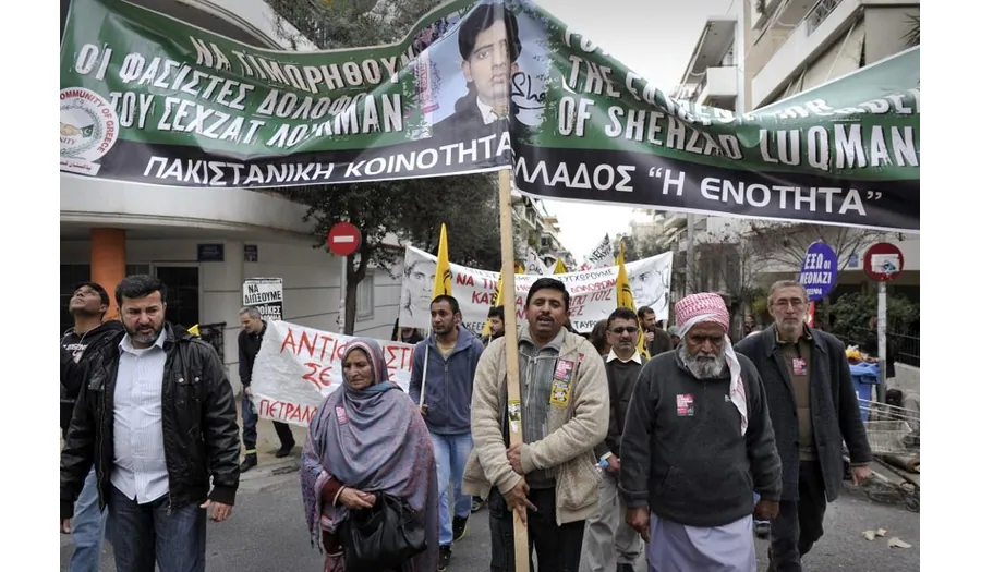 Επιχείρηση απέλασης του προέδρου της Πακιστανικής κοινότητας Τζαβέντ Ασλάμ: Aνάκληση ασύλου, πολιτικό μήνυμα εκφοβισμού, εφαρμογή της ακροδεξιάς αντιμεταναστευτικής πολιτικής