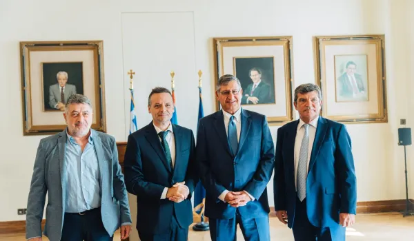 Δήμος Αθηναίων: Σημαντική συμφωνία με την Εθνική Τράπεζα για επτά ακίνητα και εξοικονόμηση εκατομμυρίων ευρώ