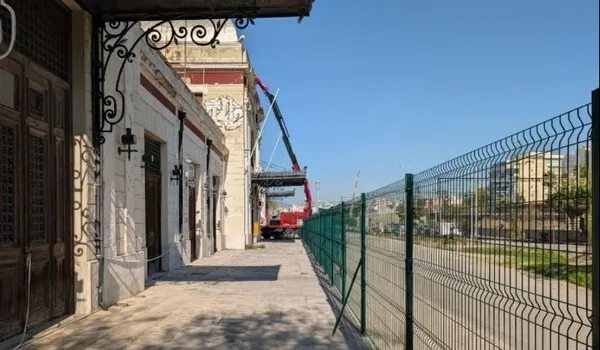 Αρχίζουν εργασίες προστασίας του σιδηροδρομικού σταθμού Πελοποννήσου