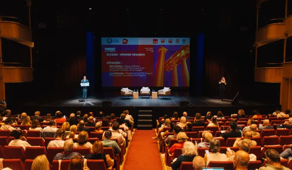 Δήμος Αθηναίων: Η Ομάδα του PES στην Επιτροπή των Περιφερειών στέλνει ένα ηχηρό μήνυμα από την Αθήνα